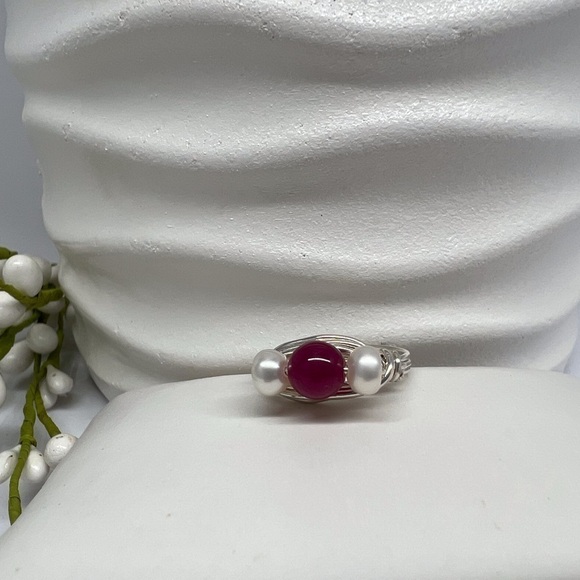 GENUINE Ruby & Freshwater Pearl Sterling Silver Ring - Picture 5 of 16